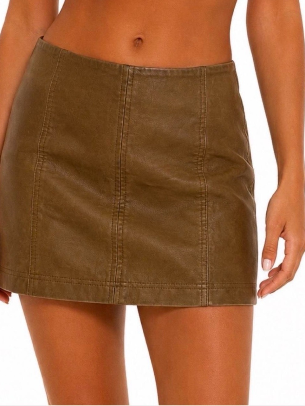 DISCONTINUED EUC 🤎 FREE PEOPLE MODERN FEMME VEGAN LEATHER MINI SKIRT